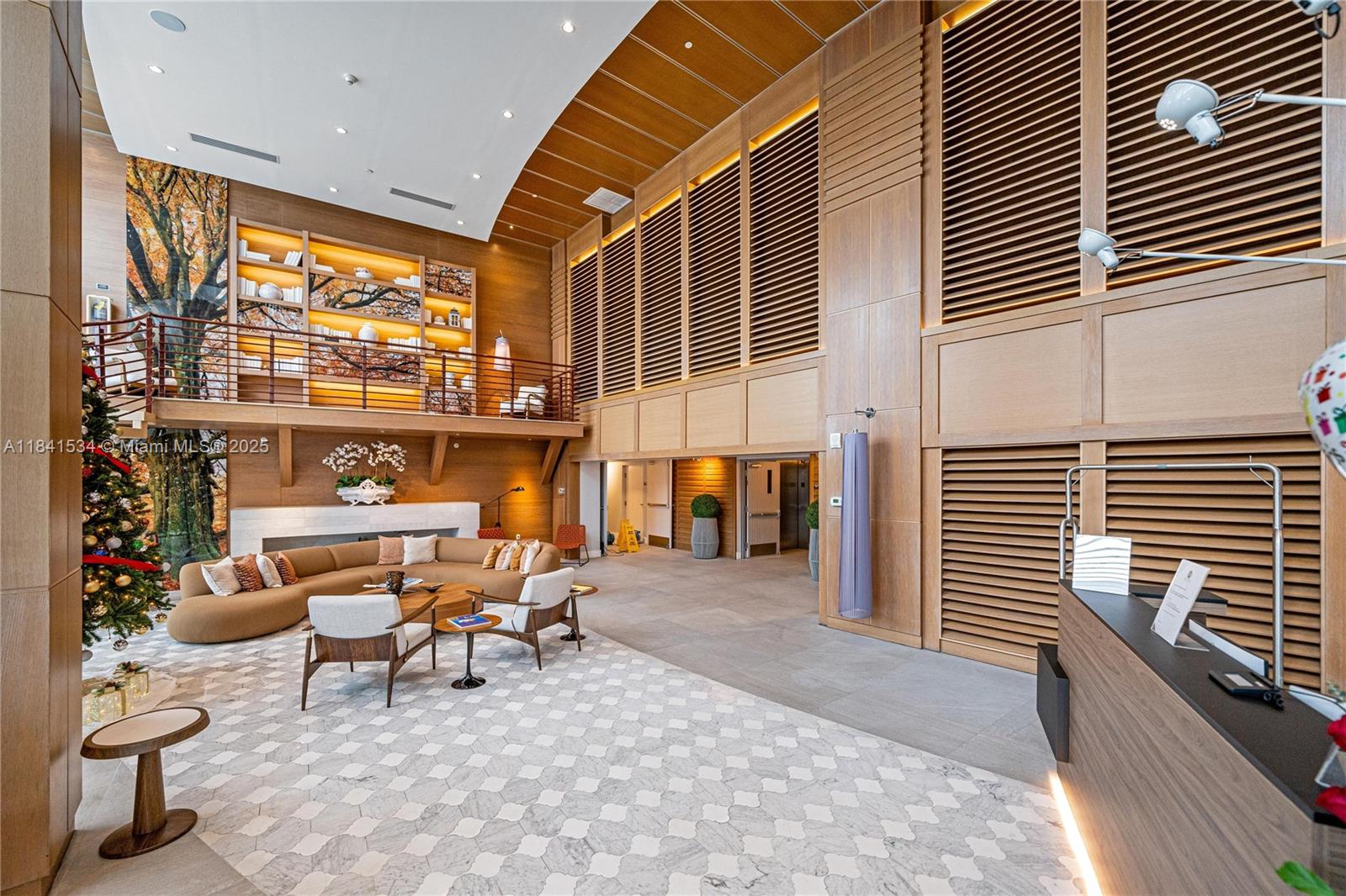 EDEN HOUSE CONDO - Residential Lease