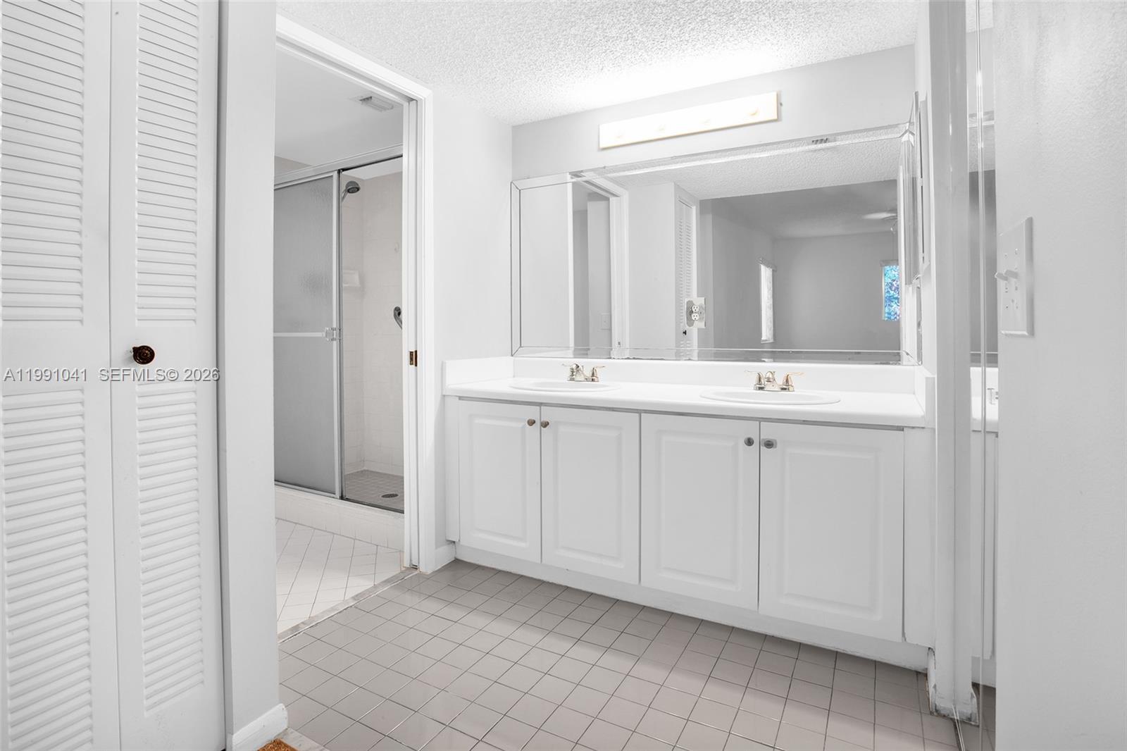 SUFFOLK AT CENTURY VILLAG - Residential