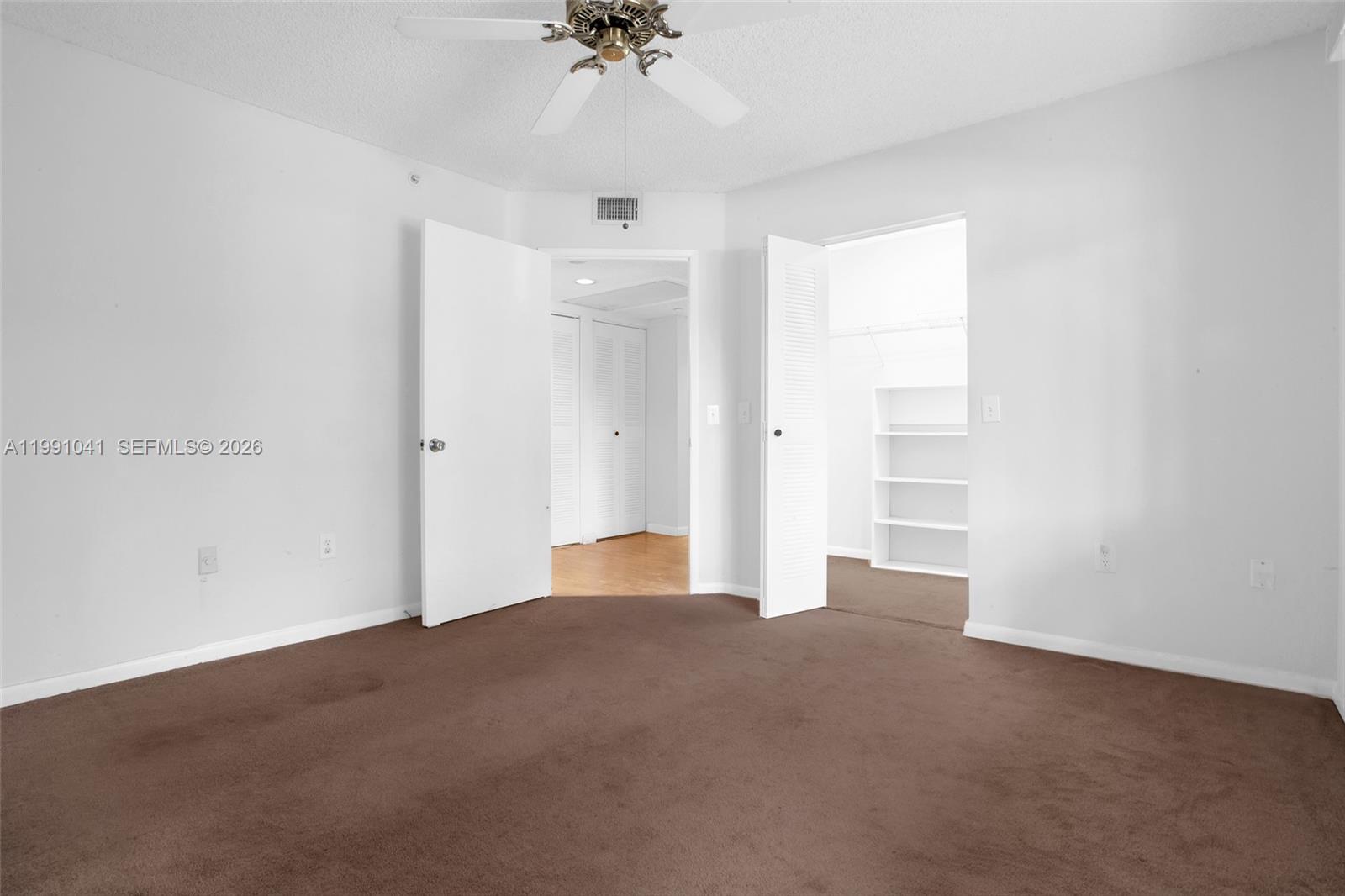 SUFFOLK AT CENTURY VILLAG - Residential