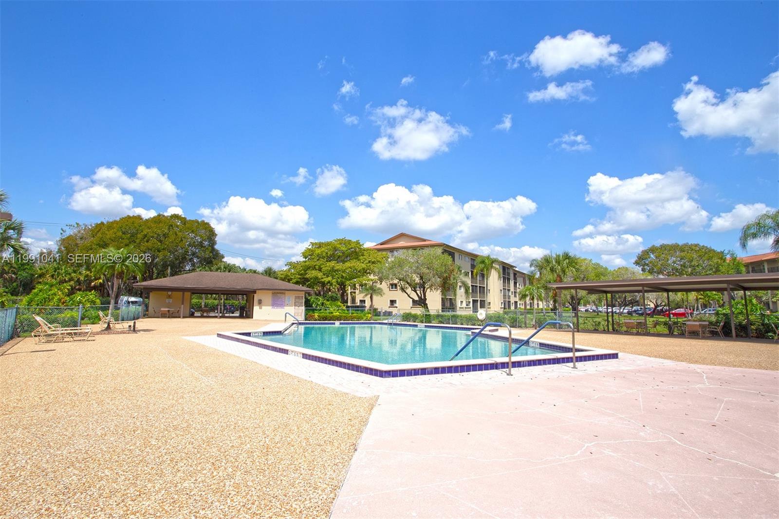 SUFFOLK AT CENTURY VILLAG - Residential