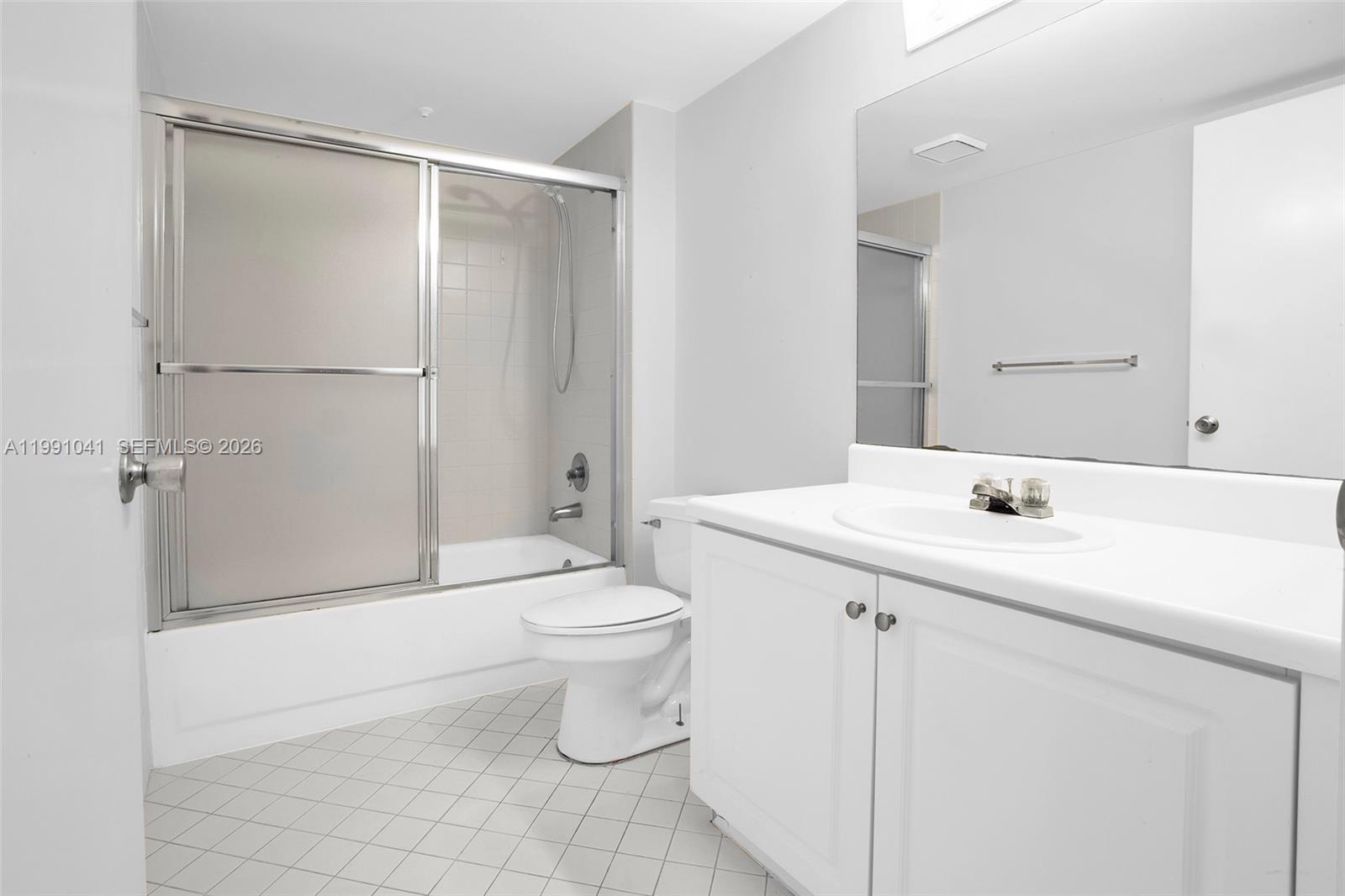 SUFFOLK AT CENTURY VILLAG - Residential