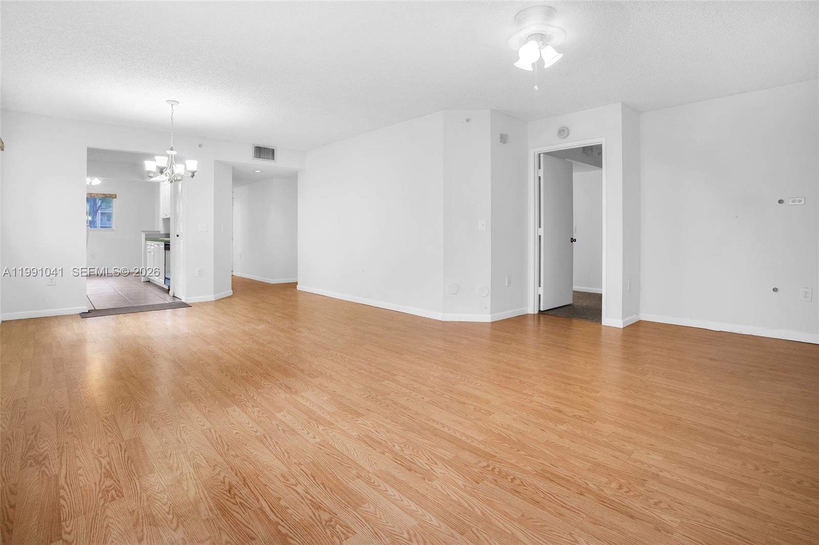 SUFFOLK AT CENTURY VILLAG - Residential