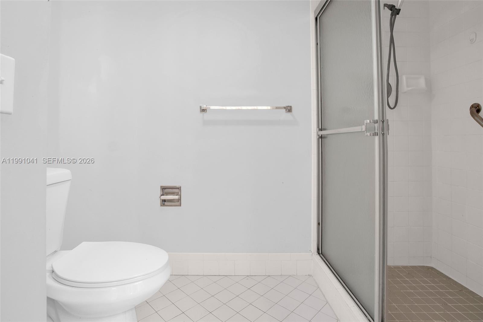 SUFFOLK AT CENTURY VILLAG - Residential