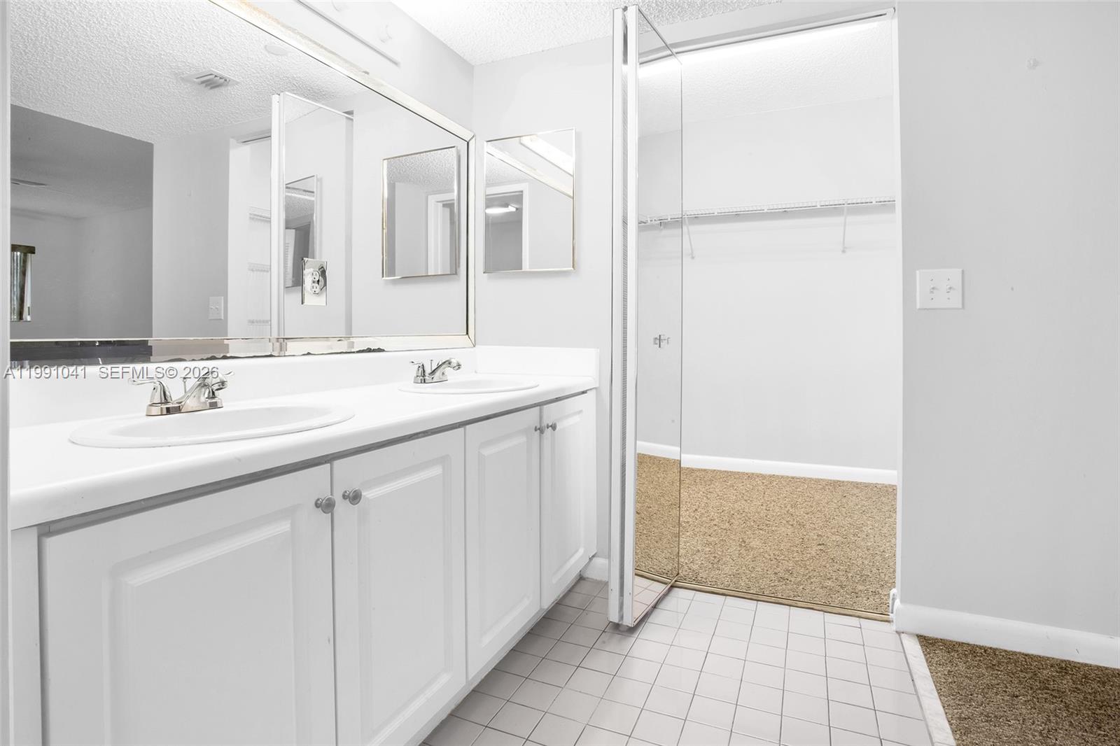 SUFFOLK AT CENTURY VILLAG - Residential