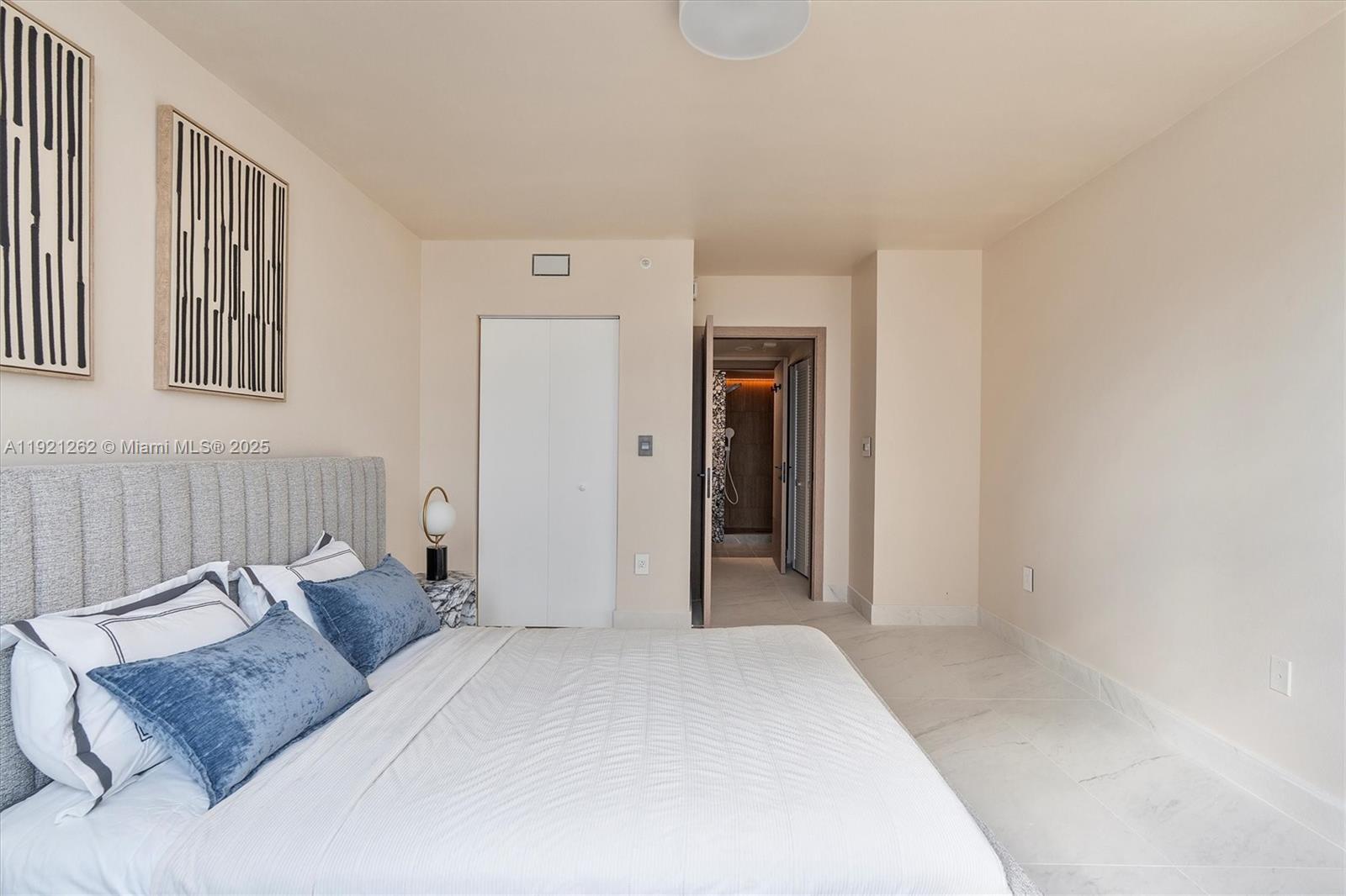 2080 OCEAN DRIVE CONDO - Residential Lease