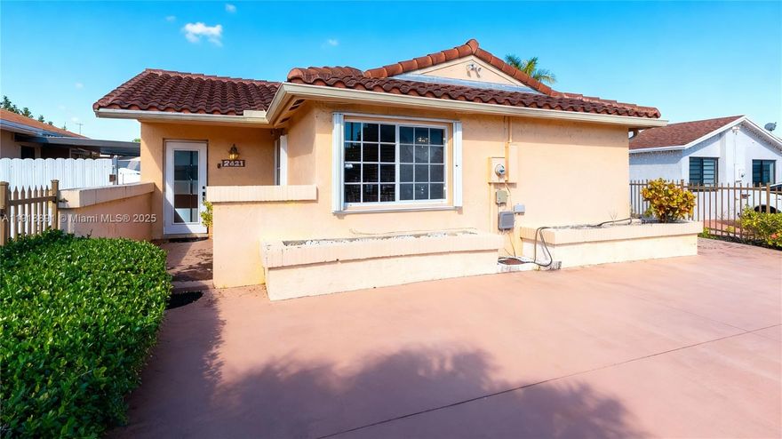 Welcome to this charming single-family home in the heart of South Miami Heights! This 3-bed, 2-bath residence offers a spacious layout with over 1,500 sqft of living area and a large, fully paved front driveway with room for multiple vehicles. The home features a cozy front porch entry, a bright living room with a large picture window, and a functional U-shaped kitchen with ample cabinet space and stainless-steel refrigerator. The property sits on a 5,520 sqft lot and includes planter beds and fenced side areas, providing privacy and outdoor potential. A/C, and Roof are both 2 years old, adding durability and curb appeal. Located on a quiet street just minutes from Zoo Miami, parks, shopping centers, and major highways. No HOA. A great opportunity to personalize and make it your own in a highly desirable neighborhood. Schedule you showing today!