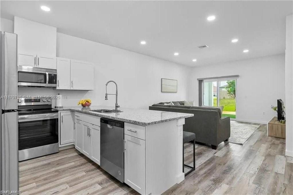 LEHIGH ESTATES - Residential Lease