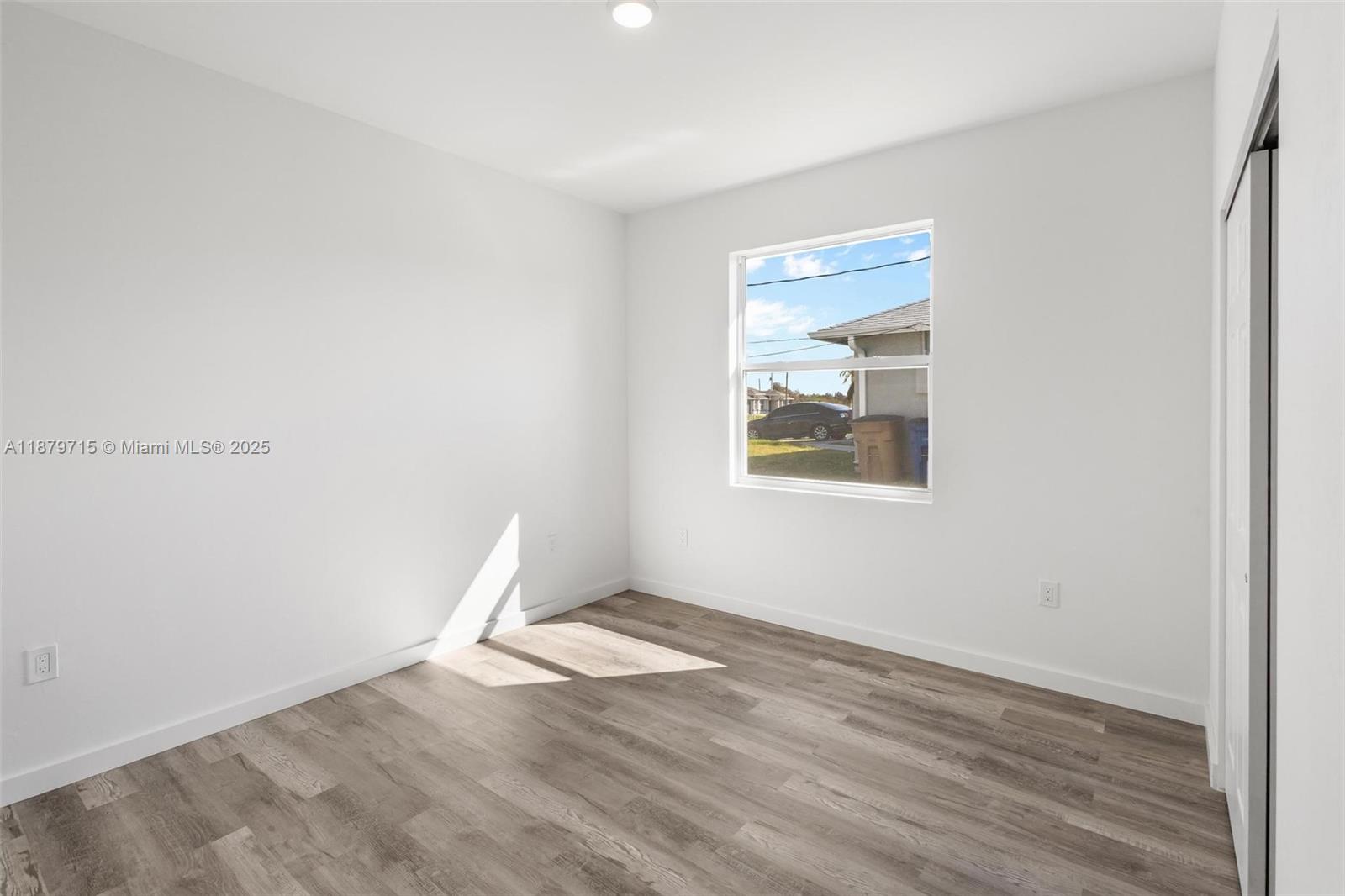 LEHIGH ESTATES - Residential Lease