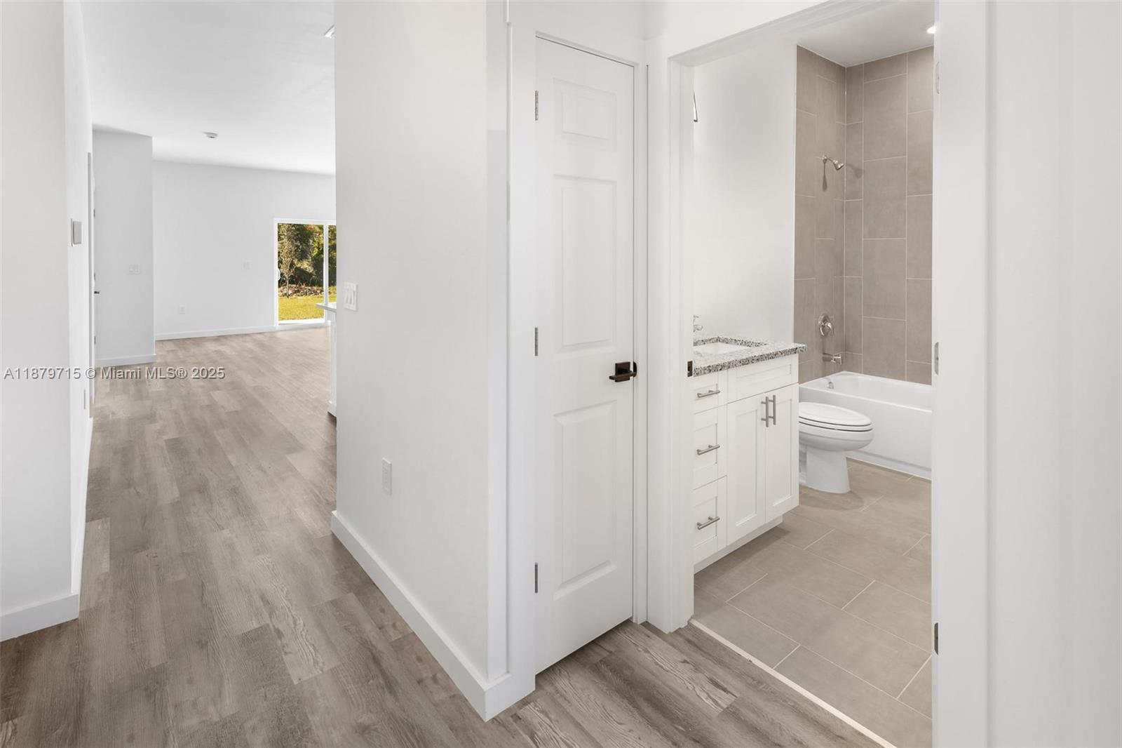 LEHIGH ESTATES - Residential Lease
