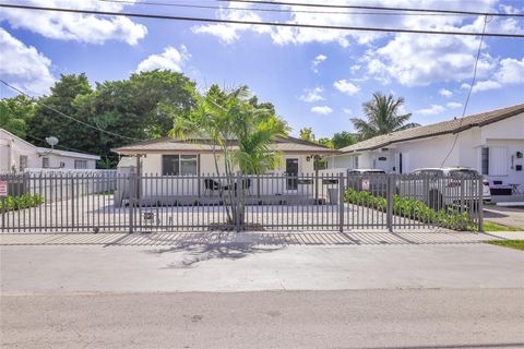 3520 SW 88th Pl 2 Miami FL 33165