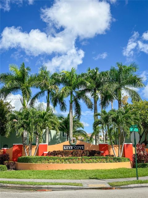 Photo of 1658 SE 28th Ct #101, Homestead, FL 33035 (MLS # A11913873)