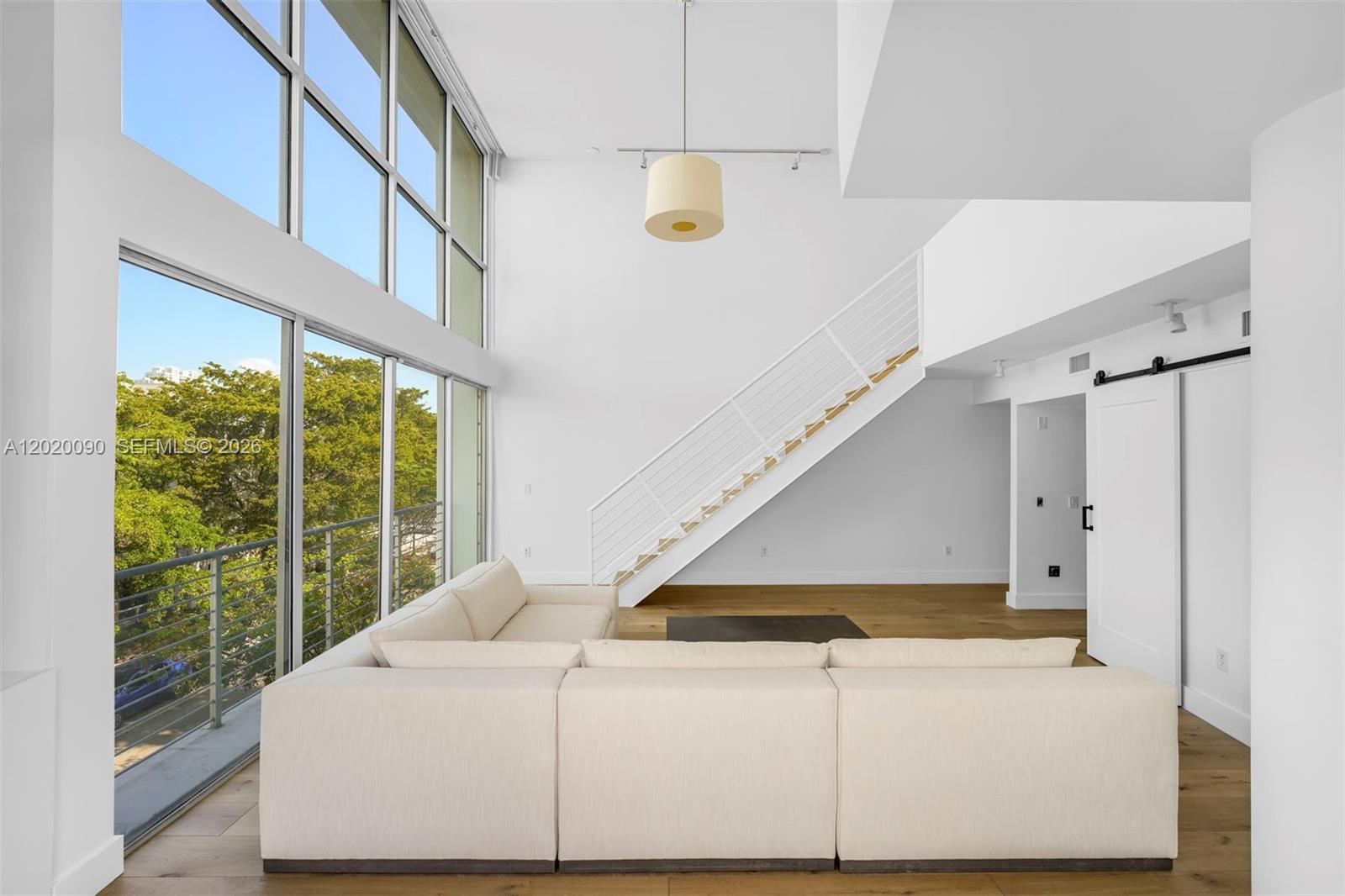 221 Jefferson Ave 10