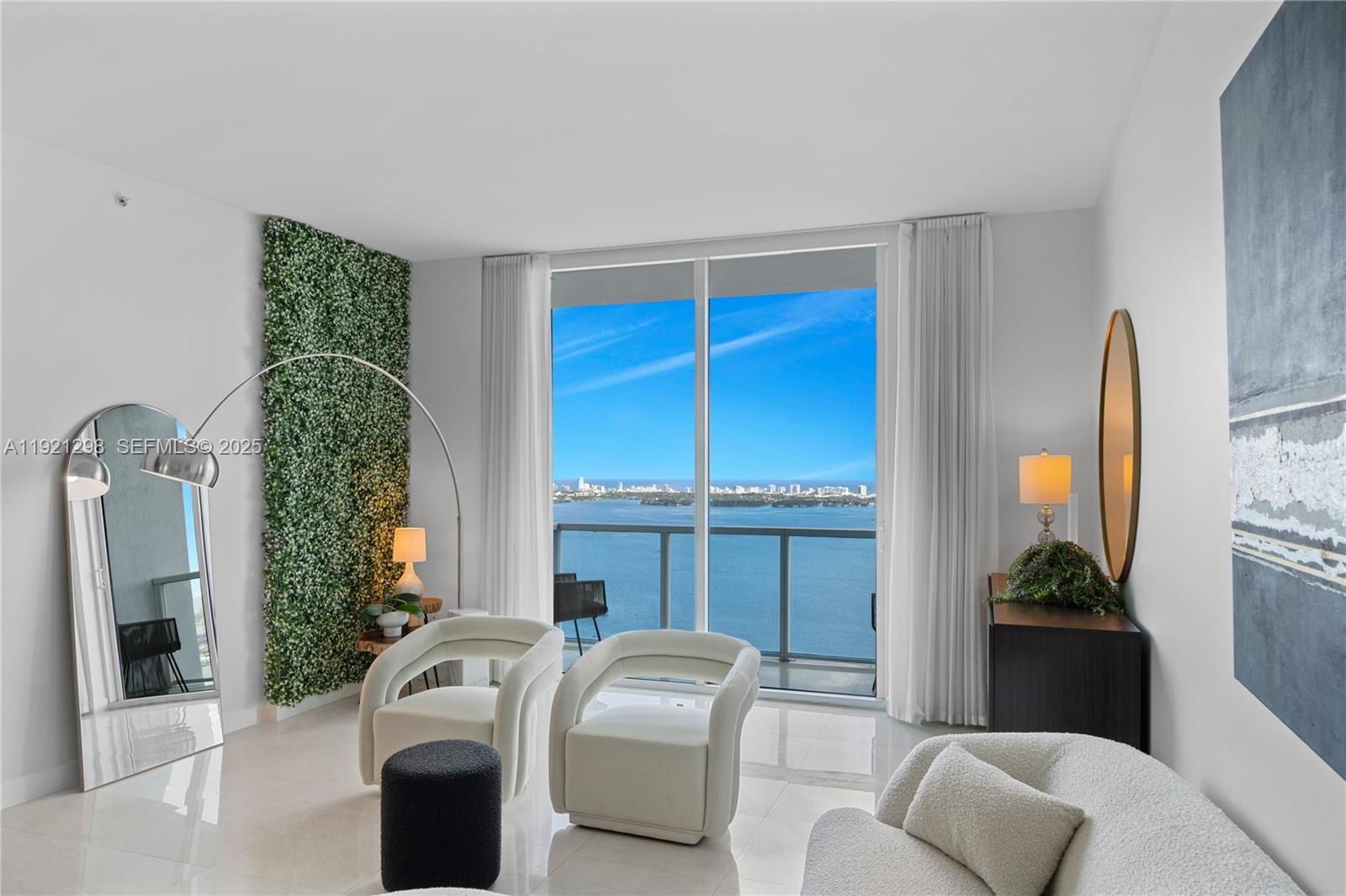 QUANTUM ON THE BAY CONDO - Residential