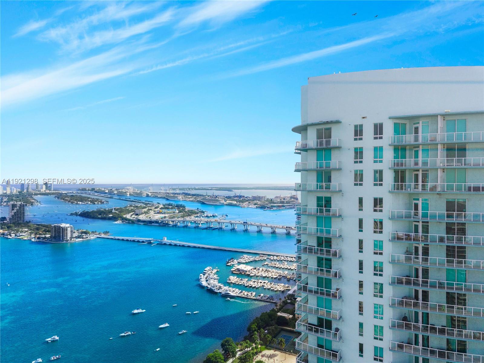 QUANTUM ON THE BAY CONDO - Residential