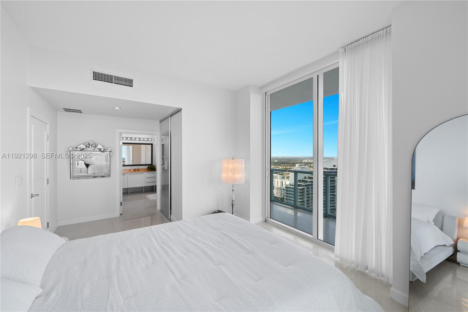 QUANTUM ON THE BAY CONDO - Residential