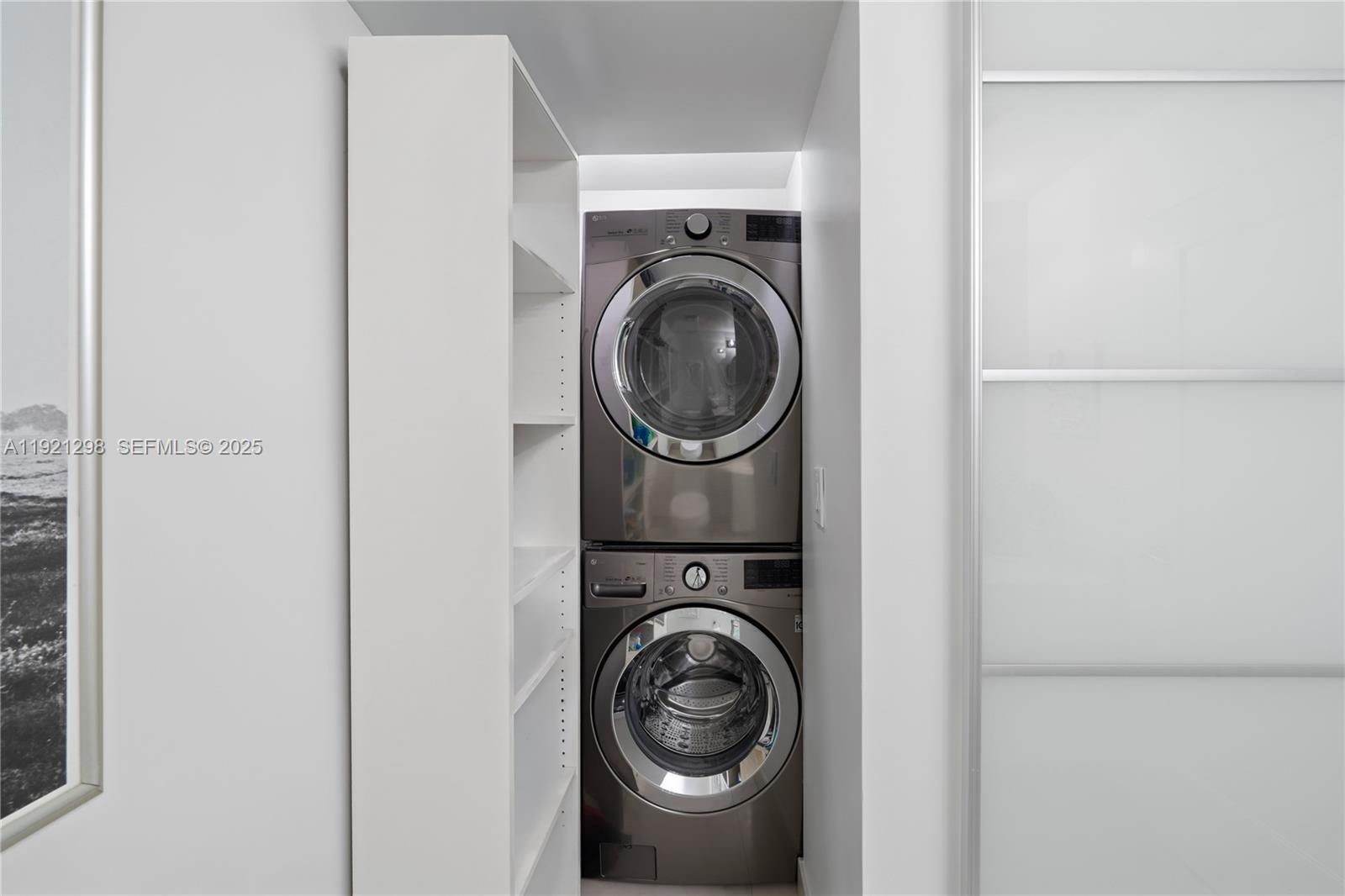 QUANTUM ON THE BAY CONDO - Residential