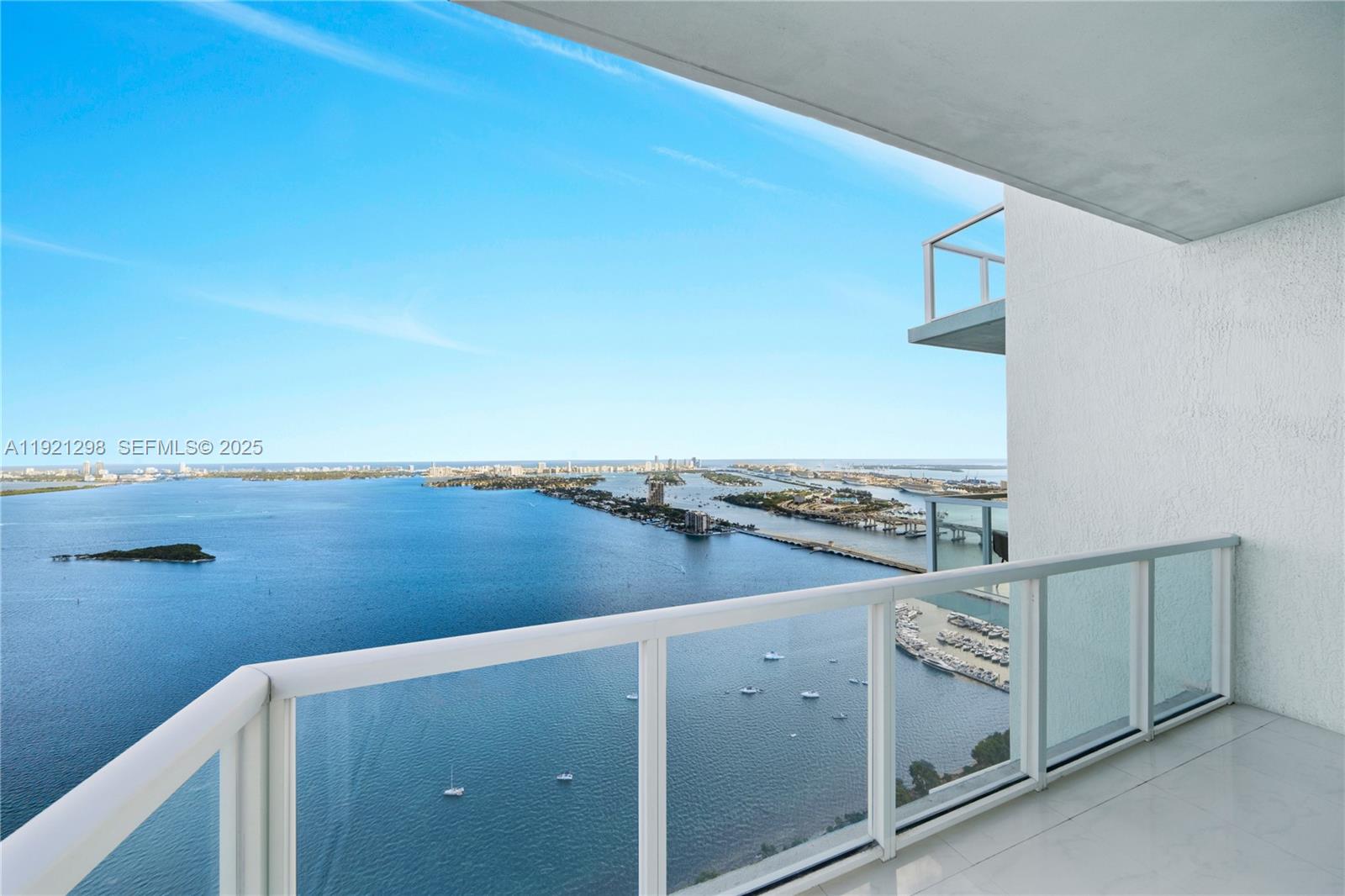 QUANTUM ON THE BAY CONDO - Residential