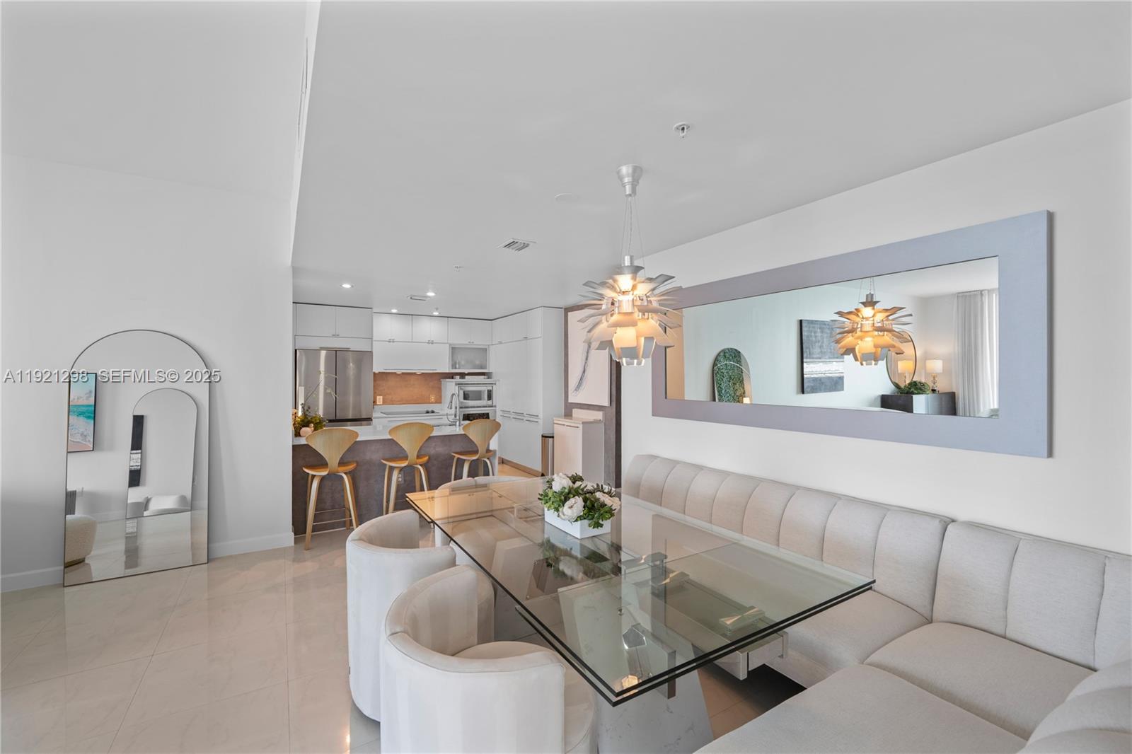 QUANTUM ON THE BAY CONDO - Residential