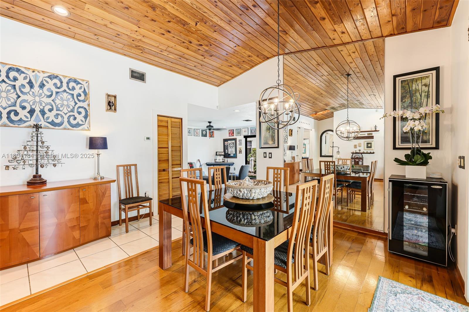 RAMAS OF KENDALL - Residential