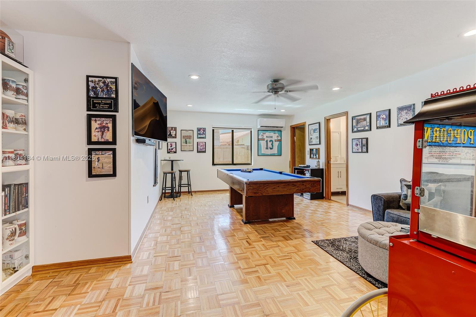 RAMAS OF KENDALL - Residential