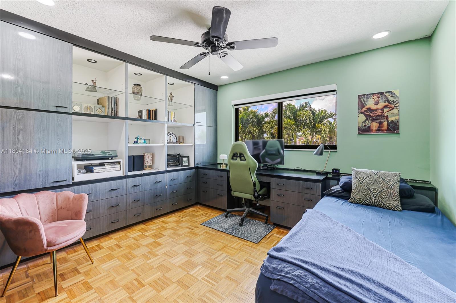 RAMAS OF KENDALL - Residential