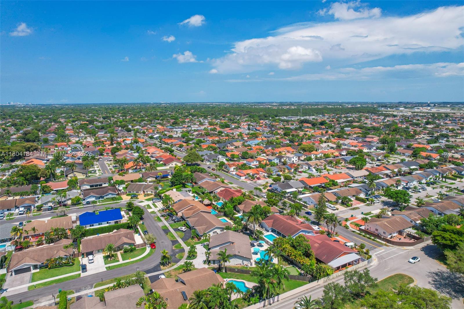 RAMAS OF KENDALL - Residential