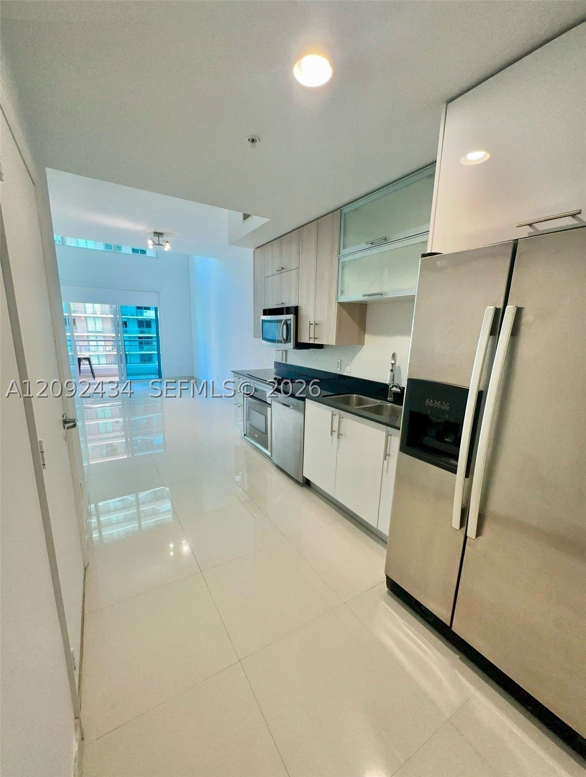 60 SW 13th St 2618