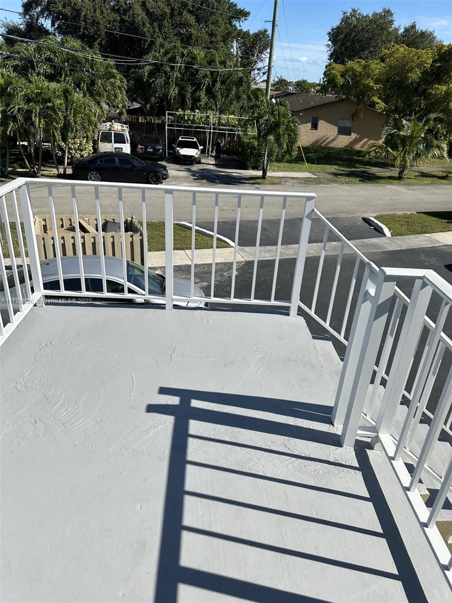 HOLLYWOOD BEACH HEIGHTS S - Residential Income