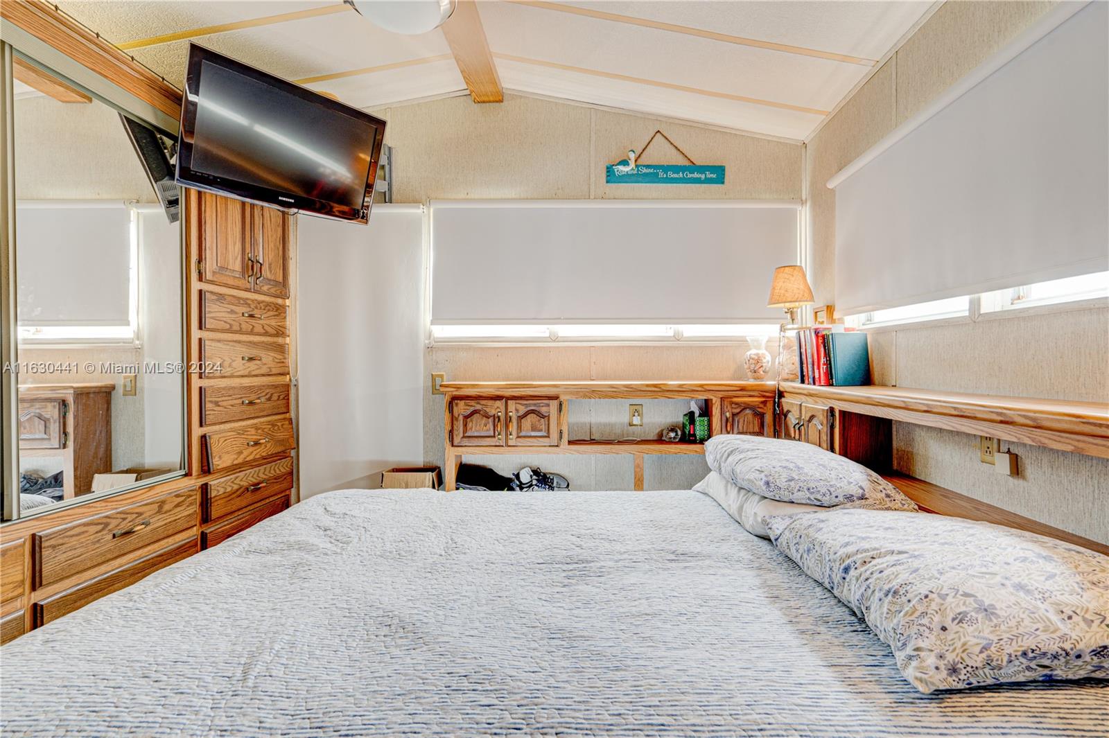 Outdoor Resorts (65.6) - Residential