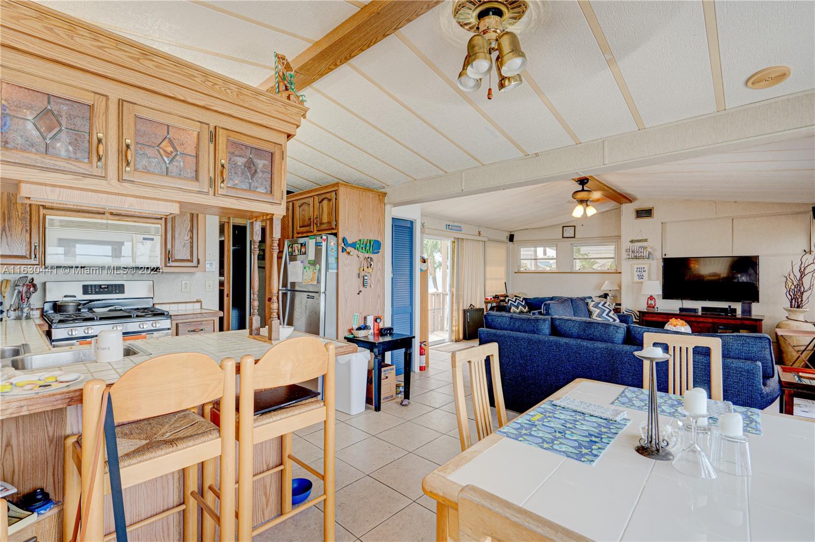 Outdoor Resorts (65.6) - Residential