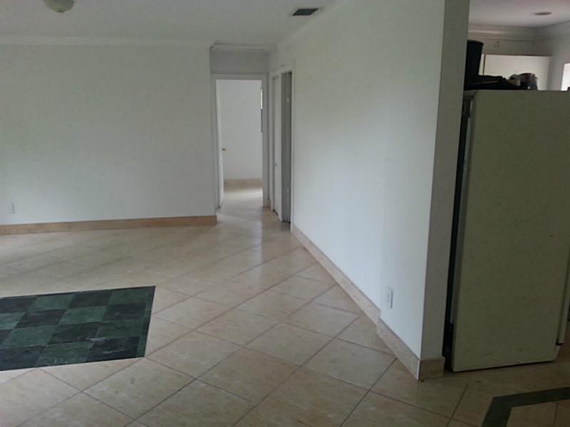 ALLIGATOR-PLAN ONE - Residential