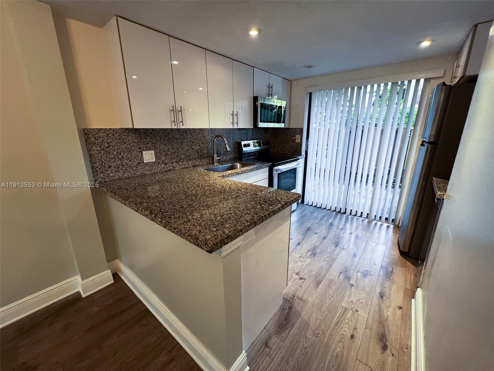 WIMBLEDON AT JACARANDA CO - Residential Lease