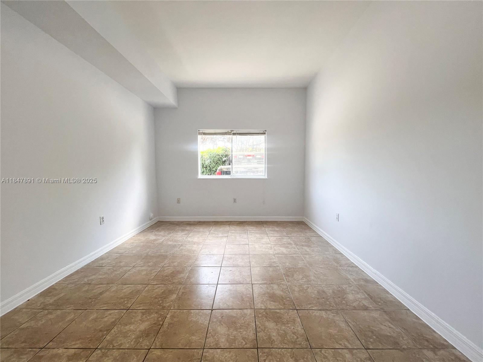 SUB OF PB 1-4 - Residential Lease