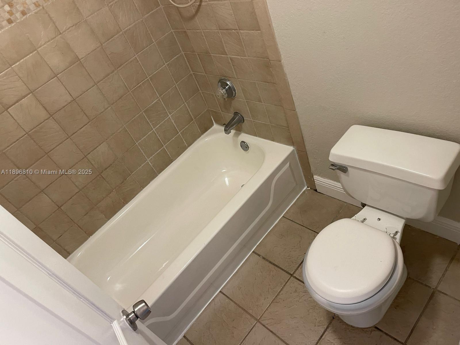 MILANO CONDO - Residential Lease