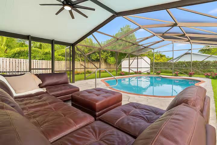 PINE CREST AMENDED PLAT - Residential Lease