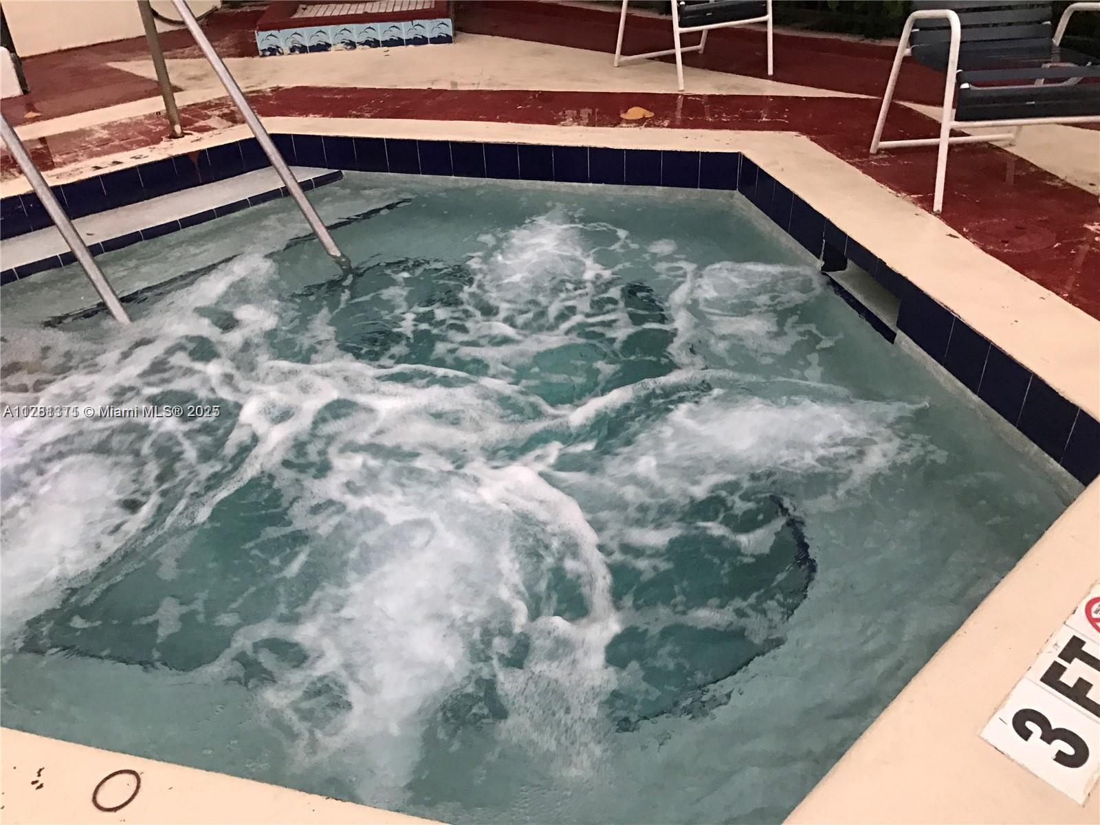 PLAZA OF AMERICAS CONDO P - Residential