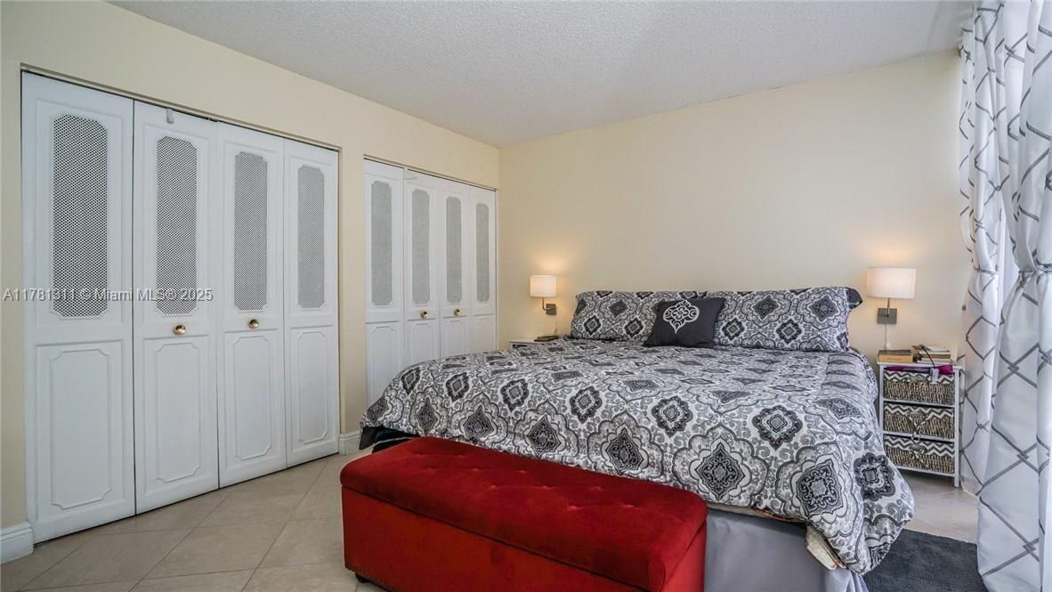 PLAZA OF AMERICAS CONDO P - Residential