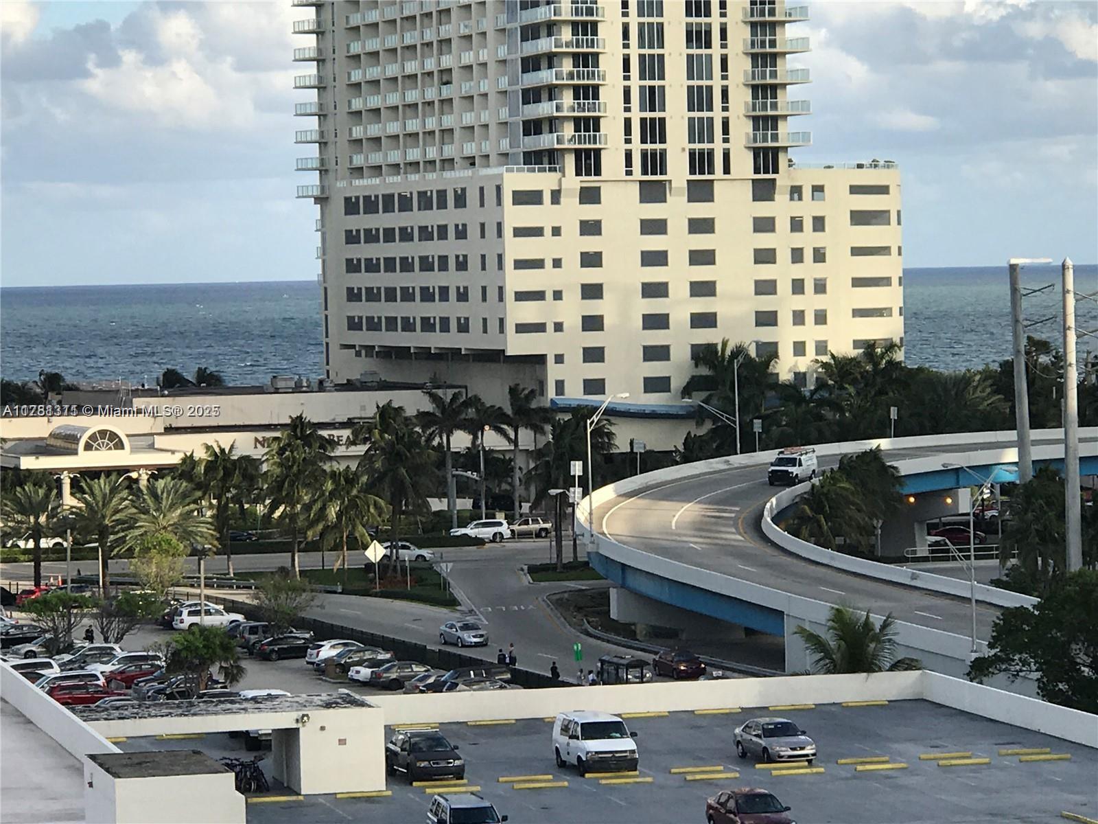 PLAZA OF AMERICAS CONDO P - Residential