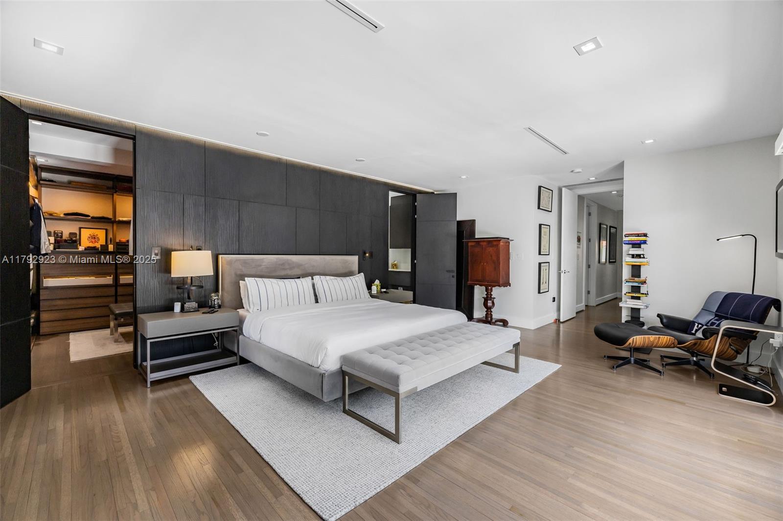 C GAB COUNTRY CLUB SEC 5 - Residential