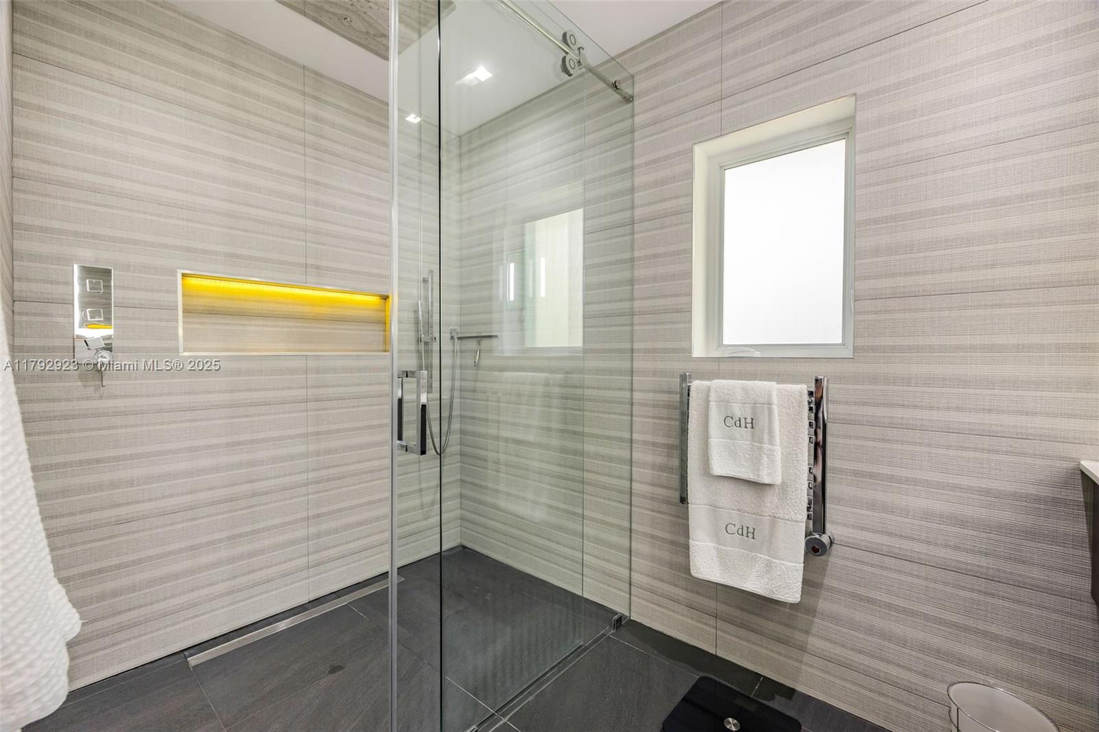 C GAB COUNTRY CLUB SEC 5 - Residential