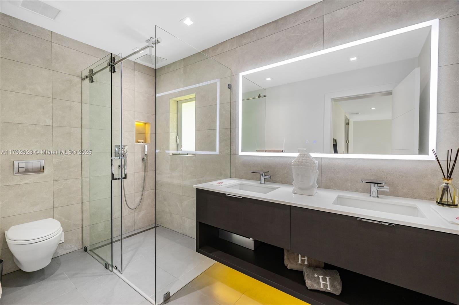 C GAB COUNTRY CLUB SEC 5 - Residential
