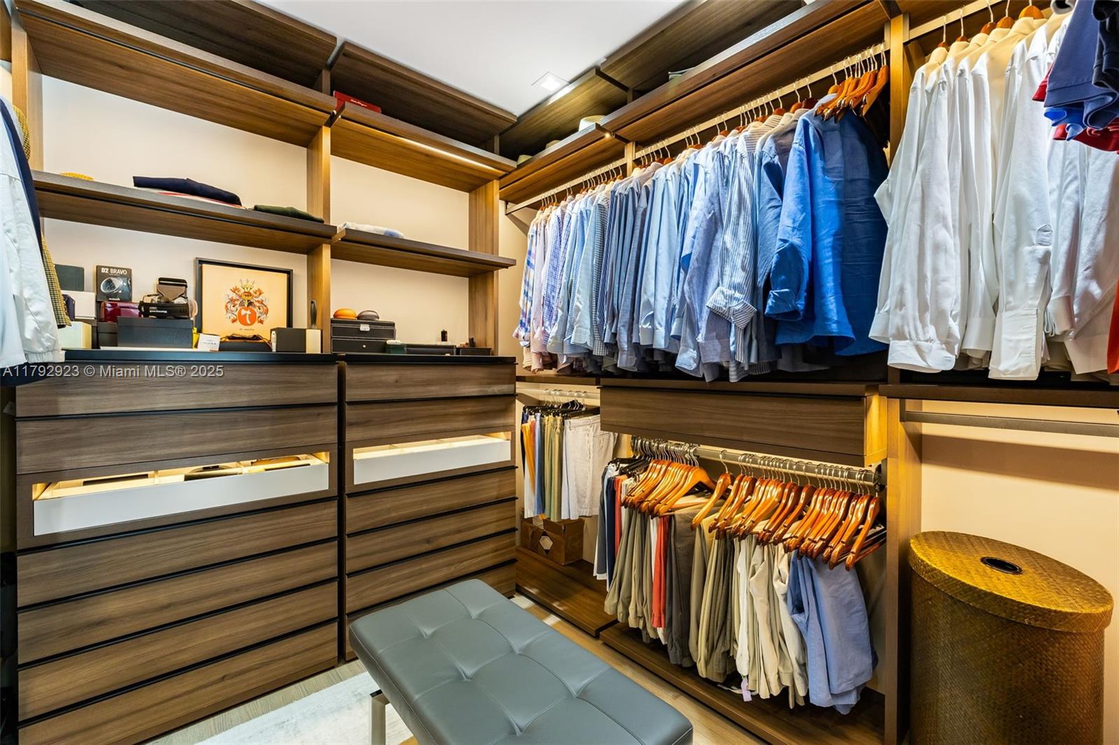 C GAB COUNTRY CLUB SEC 5 - Residential