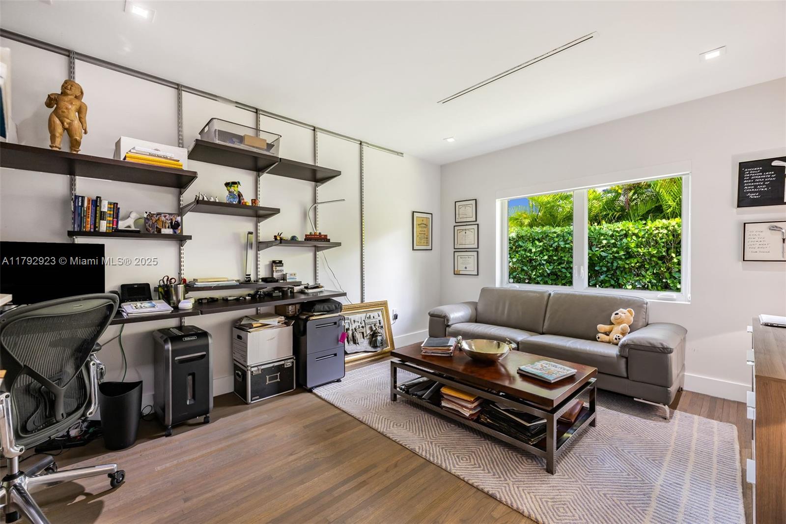 C GAB COUNTRY CLUB SEC 5 - Residential