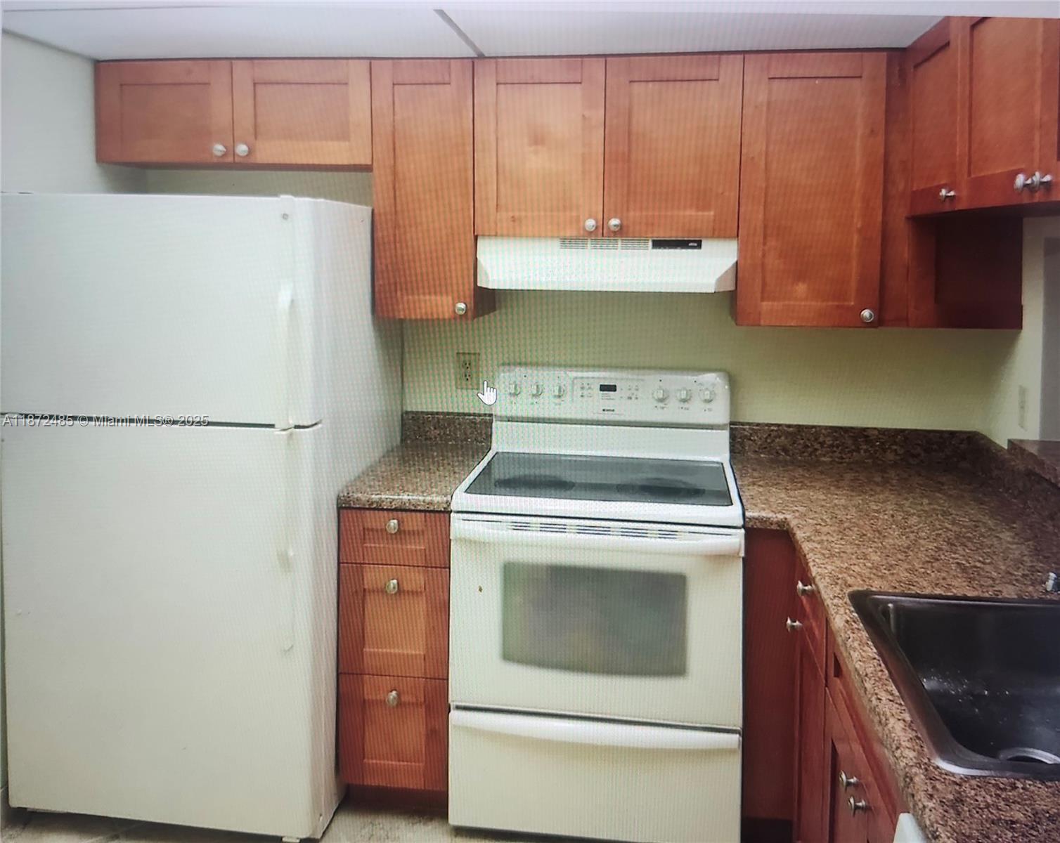 POINCIANA 5 OF PINE ISLAN - Residential Lease