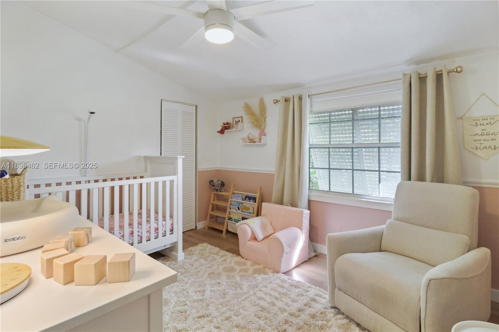 COUNTRY CLUB ACRES 5 - Residential