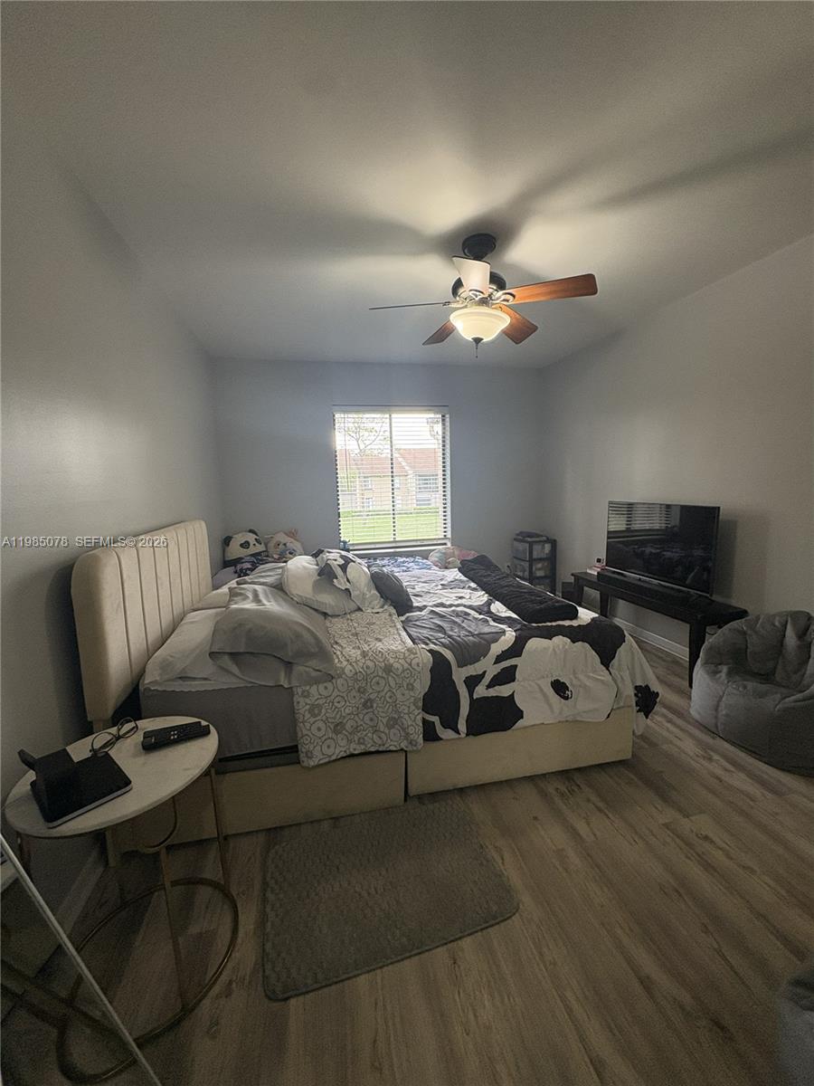 PINE RIDGE NORTH VILLAGE - Residential