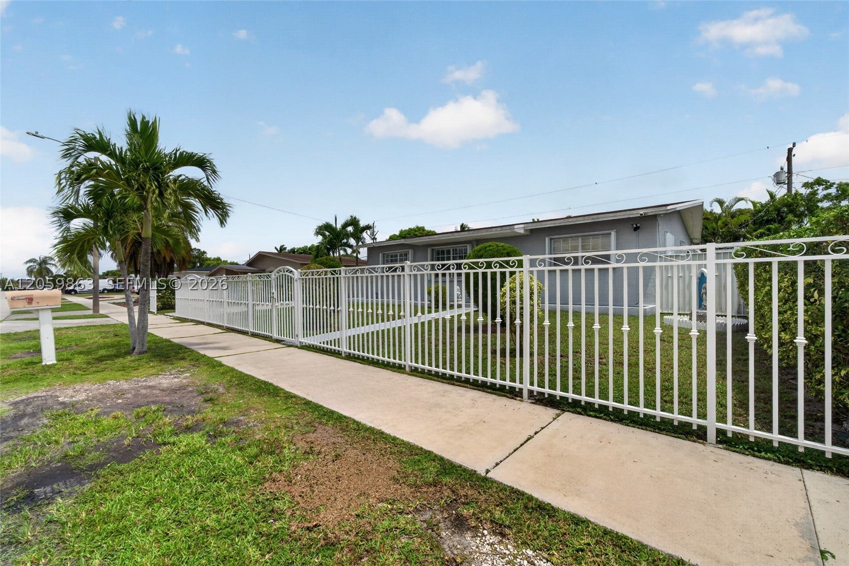 12015 SW 188 ST