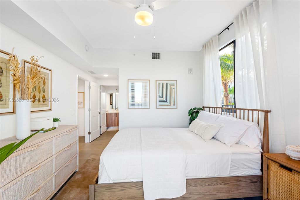 Photo of 208 N Federal Hwy #PH 855, Pompano Beach, FL 33062 (MLS # A11962626)