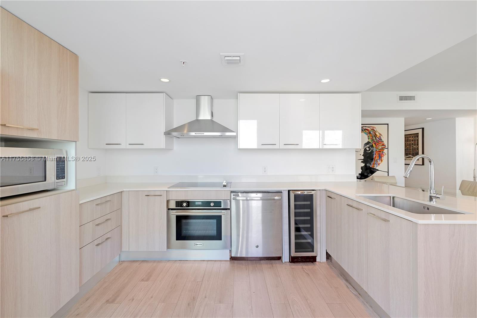 1133 102nd St 807