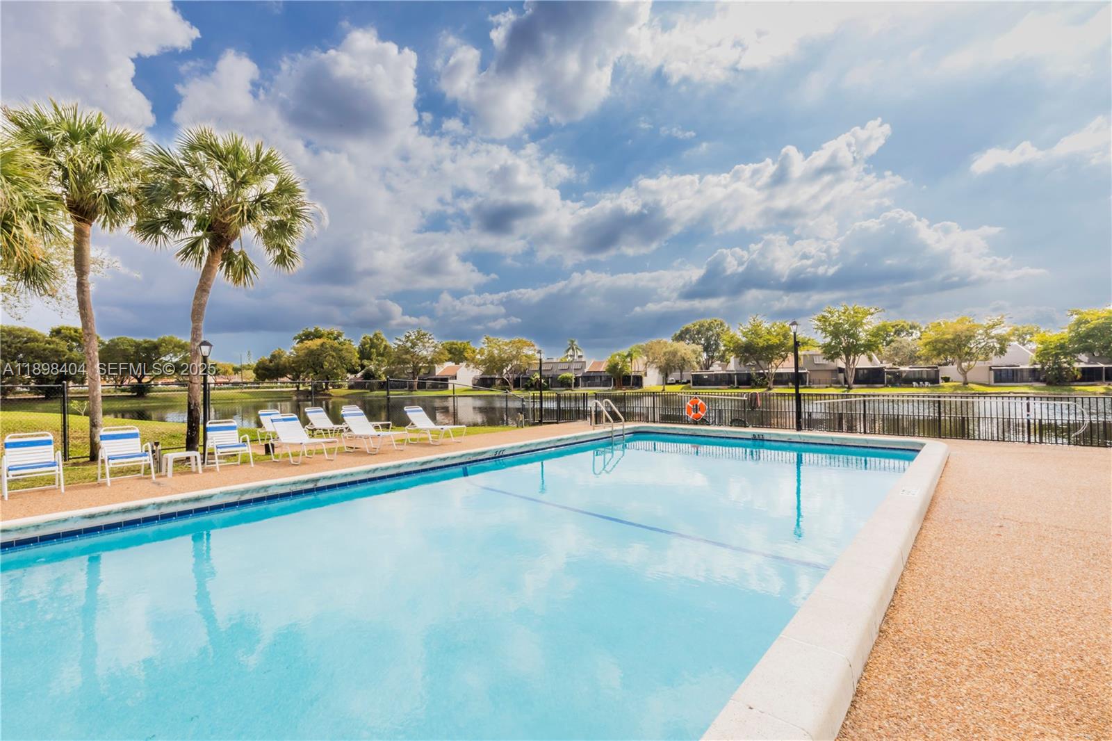 GARDENS AT PEMBROKE LAKES - Residential